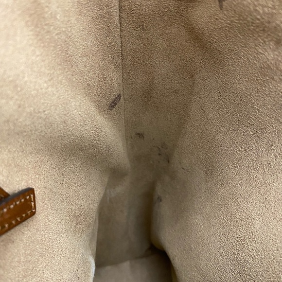 Gucci Supreme Tote - Picture 14 of 16